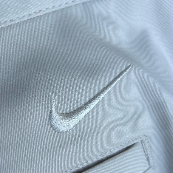 Nike Golf Dri-FIT Pants Size 42x30 Light Khaki Flat Front Moisture Wicking - Picture 2 of 7